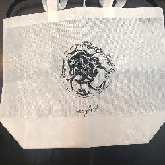 Sara Gabriel Wallace veil - Picture 5 of 5